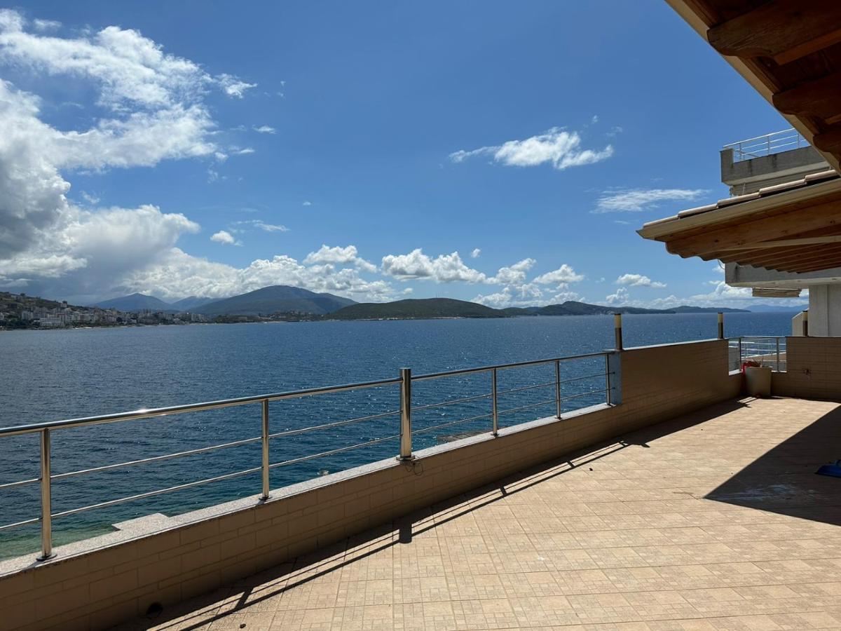 Penthouse Sea View Leilighet Sarandë Eksteriør bilde