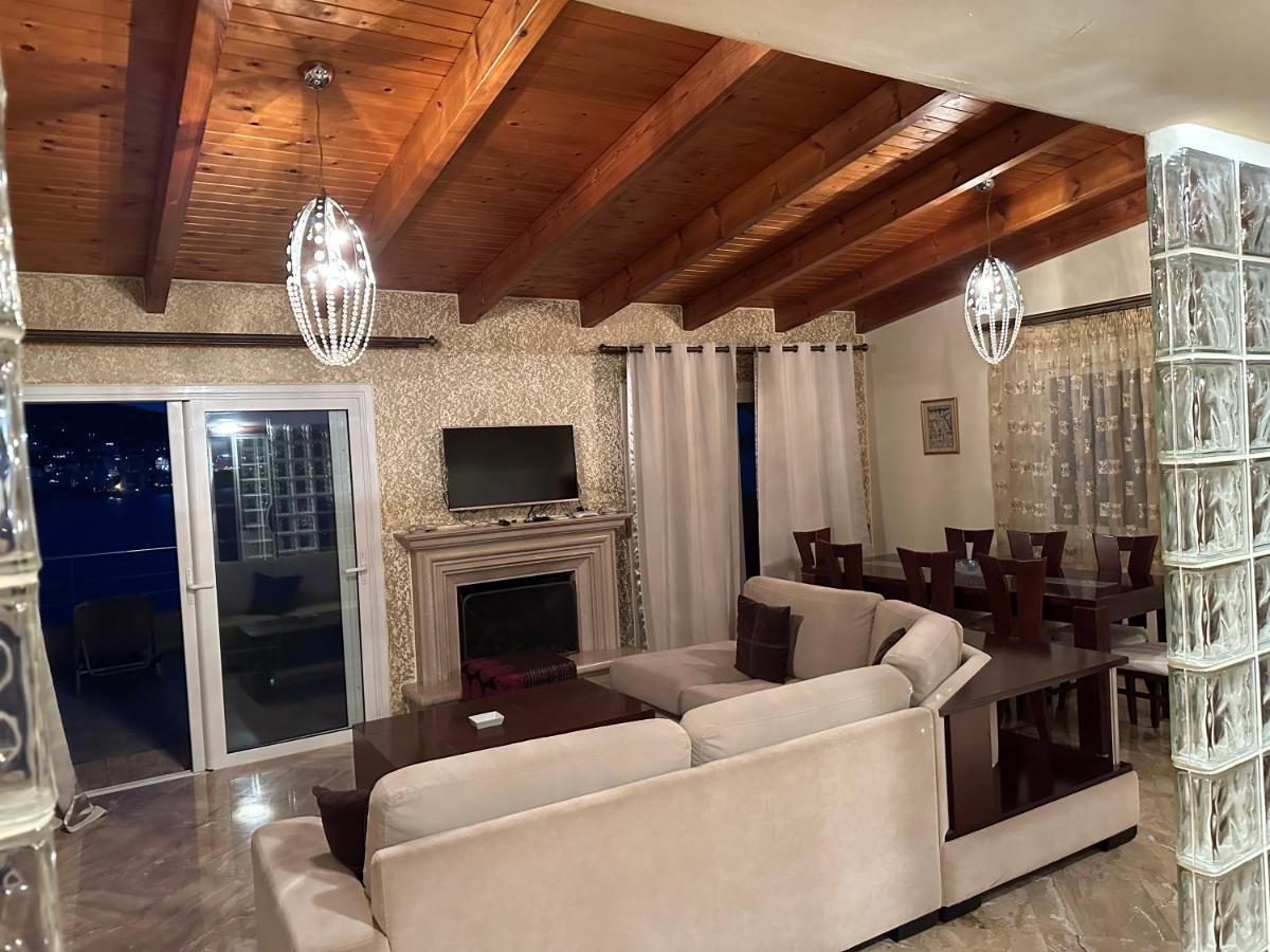 Penthouse Sea View Leilighet Sarandë Eksteriør bilde
